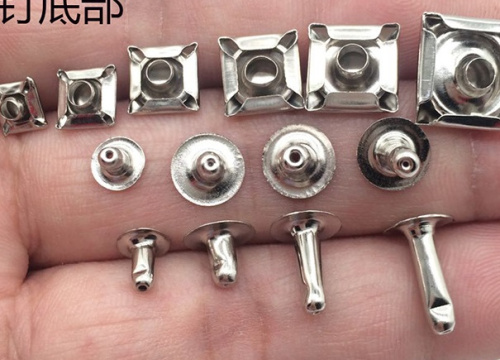 Хольнитены фигурные Пирамида 8 мм фото 2 Хольнитены фигурные Пирамида 8 мм фото 2