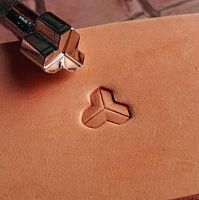 Штамп для тиснения Трилистник 9х9 мм  - купить для кожевенного хобби