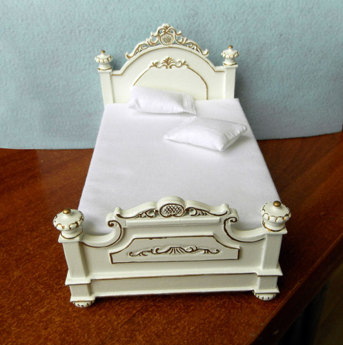 Миниатюра для кукол Кровать Белая Премиум | Галерея фото | Pava.pro фото 2 Миниатюра для кукол Кровать Белая Премиум - фото товара фото 2