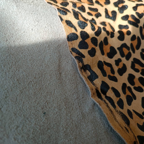 Кожа с ворсом КРС 1,1 мм Леопард фото 4