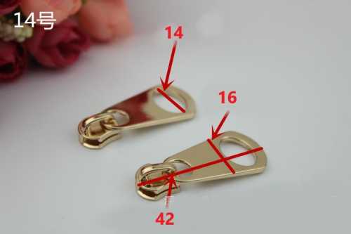 Бегунок с пуллером для молнии №5 под золото фото 19 Бегунок с пуллером для молнии №5 под золото фото 19