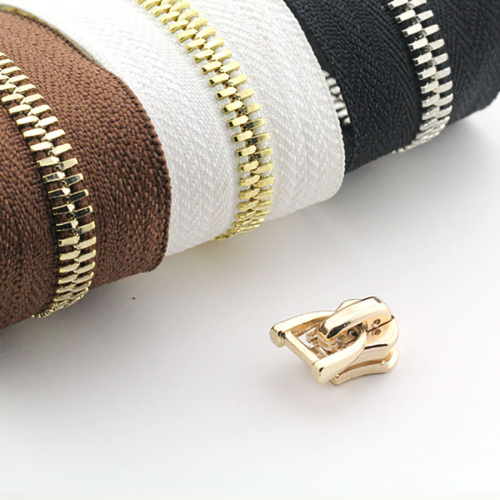 Бегунок, Пуллер, Зажимы для молнии №5 арт 339 | Галерея фото | Pava.pro фото 2 Бегунок, Пуллер, Зажимы для молнии №5 арт 339 BM5-339 - фото товара фото 2