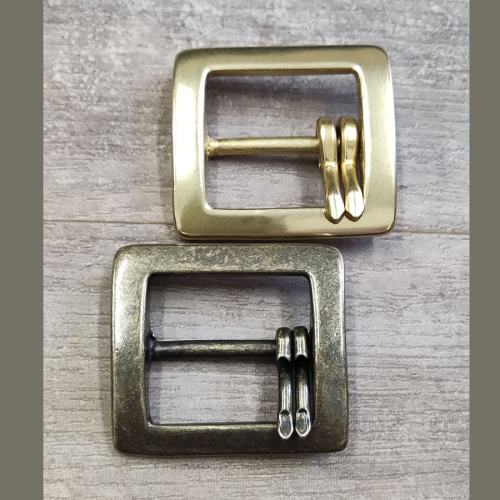 Пряжка 40 мм латунная с перекладиной два язычка L477 фото 3