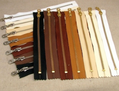 Молния металлическая №5 20 см зубья под золото / серебро YKK Япония Молния металлическая №5 20 см зубья под золото / серебро YKK Япония