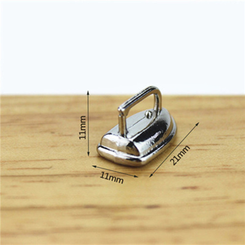 Утюг для кукольного домика фото 4