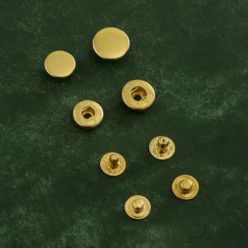 Кнопки пробивные 12 мм №633 латунь с покрытием Плоские фото 5 Кнопки пробивные 12 мм №633 латунь с покрытием Плоские фото 5