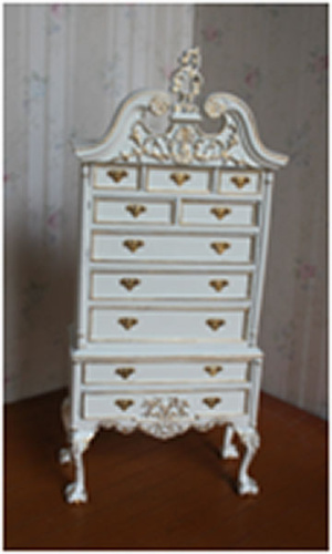 Миниатюра для кукол Шкафчик угловой Золото на белом | Галерея фото | Pava.pro Миниатюра для кукол Шкафчик угловой Золото на белом - фото товара
