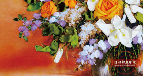 Набор для вышивки лентами Белые лилии и желтые розы  VL М-0114 - фото товара фото 4