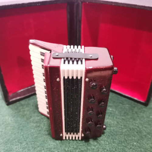 Аккордеон для кукол Миниатюра 1:6 фото 3