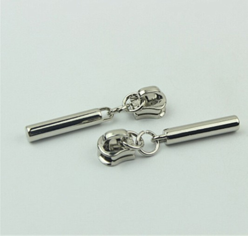 Бегунок для молнии №5 с пуллером трубочка фото 3 Бегунок для молнии №5 с пуллером трубочка фото 3