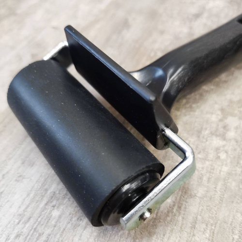 Роллеры для клеевых работ резиновый черный | Галерея фото | Pava.pro фото 3 Роллеры для клеевых работ резиновый черный DYI RSBL 001 - фото товара фото 3