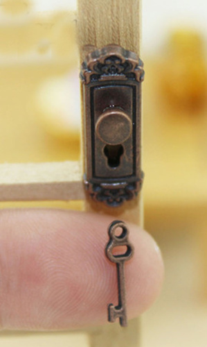 Ручка дверная для кукольной двери фото 2 Ручка дверная для кукольной двери фото 2