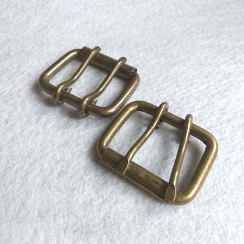 Пряжка 40 мм для ремня с роликом два язычка ZW1T | Галерея фото | Pava.pro Пряжка 40 мм для ремня с роликом два язычка ZW1T PR 40ZW1T - фото товара