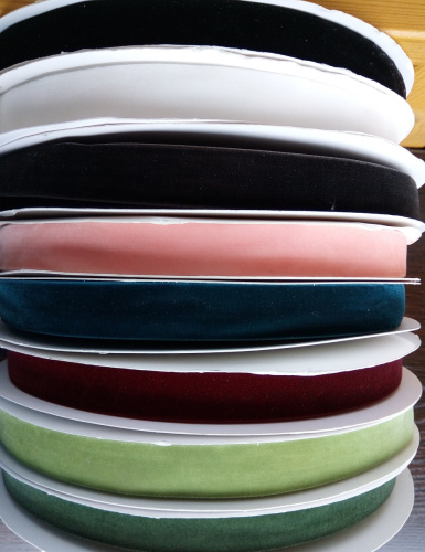 Лента бархатная 12 мм фото 2 Лента бархатная 12 мм фото 2