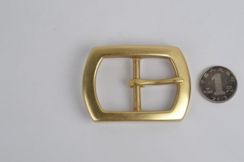 Пряжка 34 мм латунная с перекладиной 34L-66 | Галерея фото | Pava.pro фото 4 Пряжка 34 мм латунная с перекладиной 34L-66 PR 34L-66 - фото товара фото 4