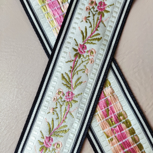 Лента текстильная 38 мм Вышивка Цветочки  3812-11 - фото товара фото 5