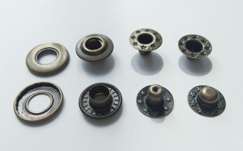 Кнопки клямерные 18 мм латунь фото 3