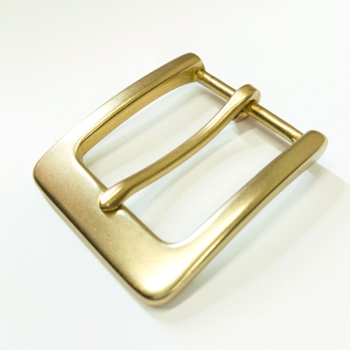Пряжка 40 мм латунная L-4029 | Галерея фото | Pava.pro Пряжка 40 мм латунная L-4029 PR 40L-4029 - фото товара