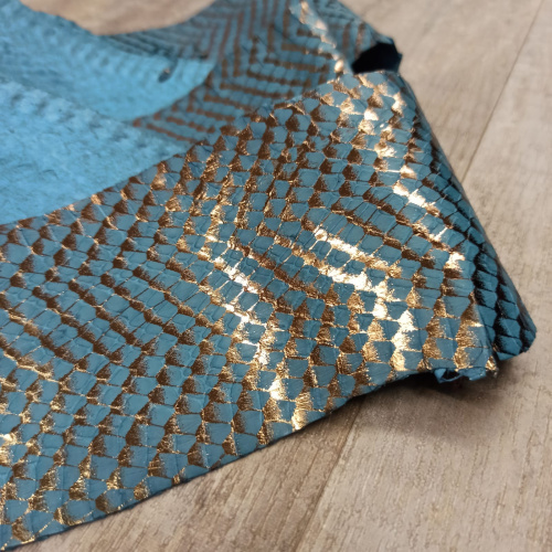 Кожа Питона 0,5 мм Темно голубой | Галерея фото | Pava.pro фото 3 Кожа Питона 0,5 мм Темно голубой PIton30 - фото товара фото 3