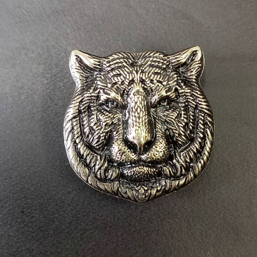 Кончо для кожаных изделий Голова тигра латунное  KR 2316 - фото товара