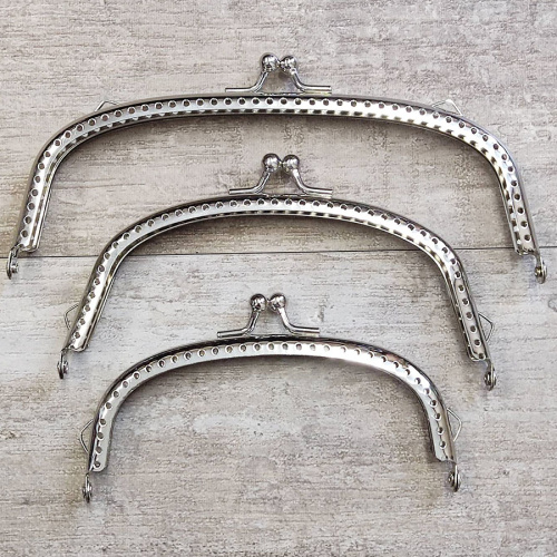 Фермуар пришивной серебро 10-15 см Фермуар пришивной серебро 10-15 см