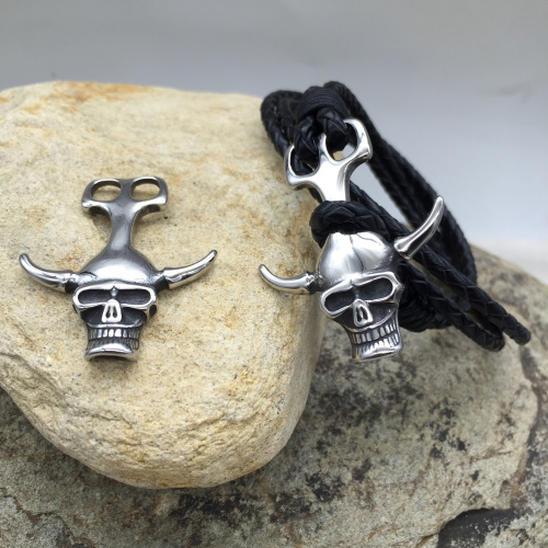 Застежка 5 мм для браслетов на два шнура Череп Сталь | Галерея фото | Pava.pro Застежка 5 мм для браслетов на два шнура Череп Сталь BR-z50 - фото товара