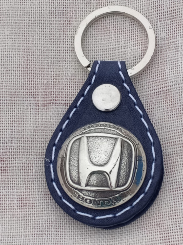 Кончо для кожаных изделий 28 мм Автомобили импортные мельхиор фото 3 Кончо для кожаных изделий 28 мм Автомобили импортные мельхиор фото 3