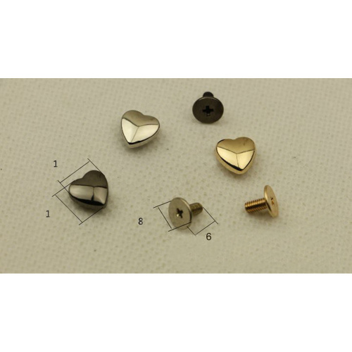 Винт декоративный Сердечко фото 2