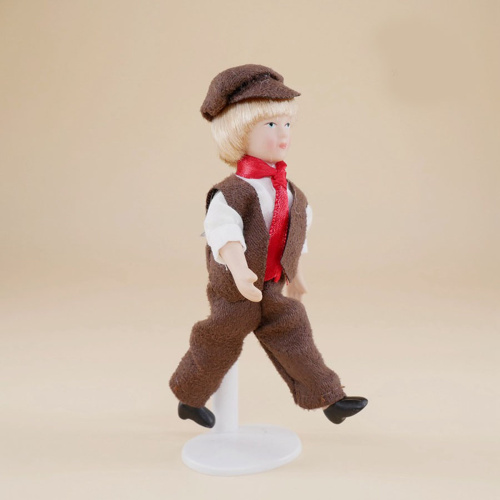 Кукла Мальчик в кепке Миниатюра 1:12 | Галерея фото | Pava.pro Кукла Мальчик в кепке Миниатюра 1:12 - фото товара