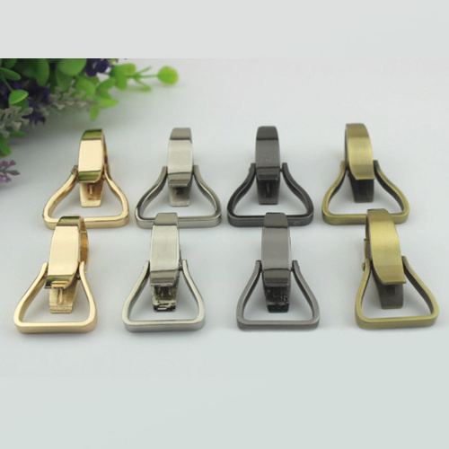 Ручкодержатель с карабином металлический 25, 31 мм Ручкодержатель с карабином металлический 25, 31 мм