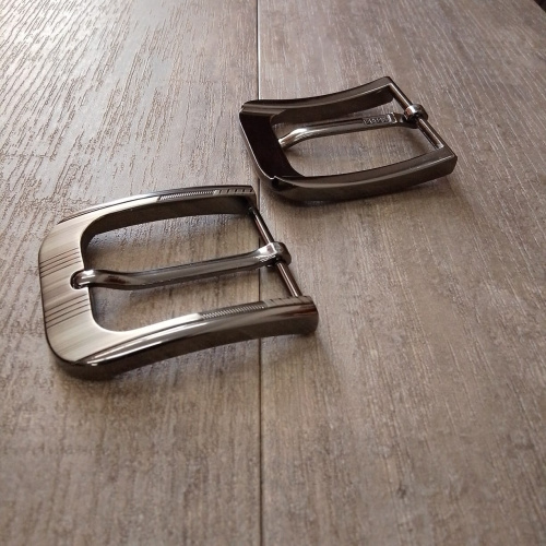 Пряжка 39 мм Z032 фото 3 Пряжка 39 мм Z032 фото 3