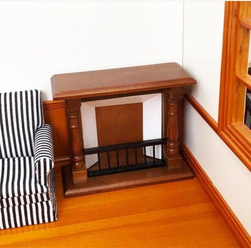 Камин для кукол с решеткой Орех / Махагон фото 4