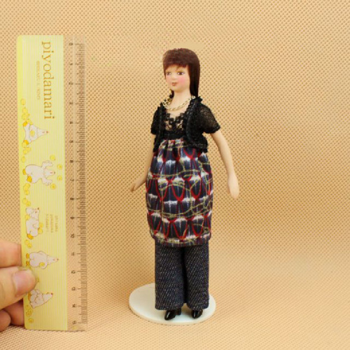 Кукла Девушка в брюках и тунике Миниатюра 1:12  DH DK-18 - фото товара фото 6