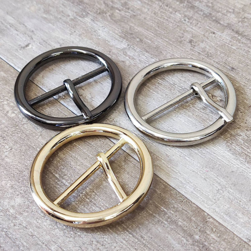 Пряжка 37 мм круглая с перекладиной Z 38 Пряжка 37 мм круглая с перекладиной Z 38