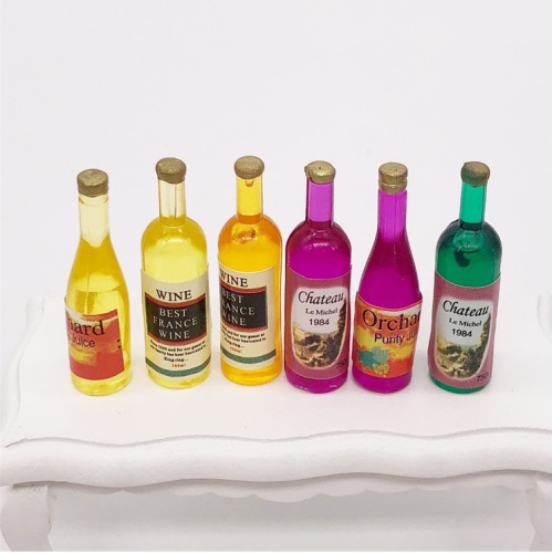 Бутылочки с вином для кукол 6 штук   - фото товара