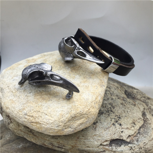 Застежка 13х5 мм для браслетов с шипом Череп Ворона Сталь | Галерея фото | Pava.pro Застежка 13х5 мм для браслетов с шипом Череп Ворона Сталь BR-z52 - фото товара