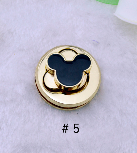 Уценка! Застежка декоративная для сумки Микки фото 4