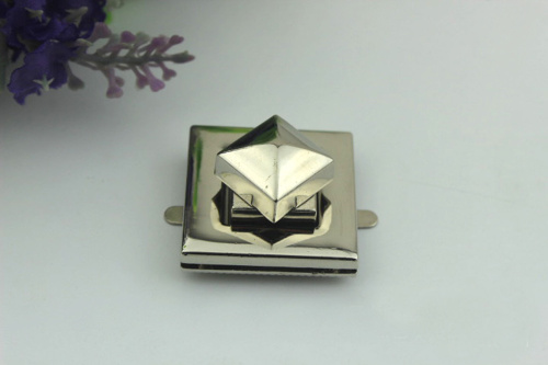 Застежка декоративная для сумки Квадратная фото 2 Застежка декоративная для сумки Квадратная фото 2