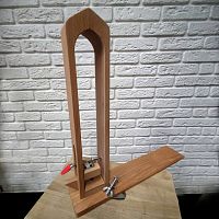 Шорник для работы с кожей вертикальный  - купить для кожевенного хобби