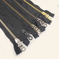Молния металлическая №5 15-45 см черная YKK Япония