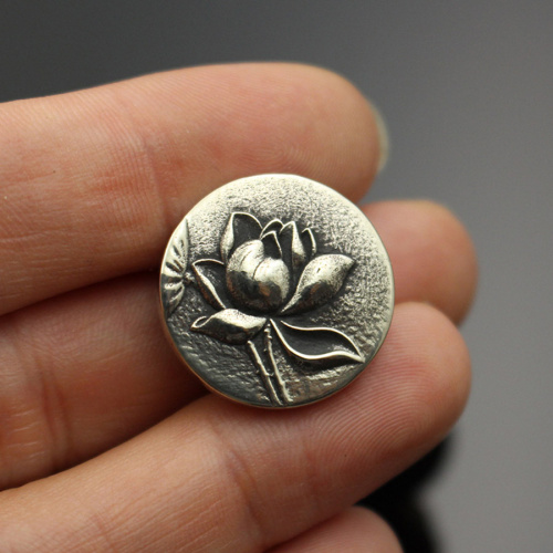 Кончо для кожаных изделий 18 мм Лотос латунь фото 3