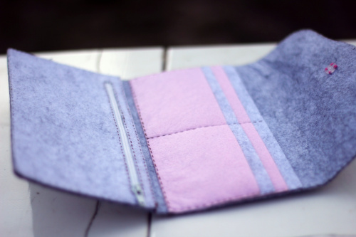 Вырубка из фетра Фоторамка серая с розами  FT XQ-1397 - фото товара фото 2