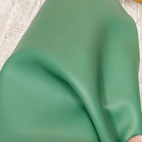 Кожа КРС 1,5 мм с покр. Зеленый MASTROTTO Италия фото 2