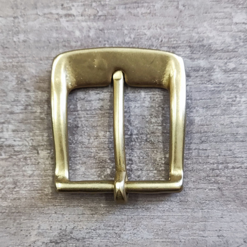 Пряжка 40 мм латунная L4418 | Галерея фото | Pava.pro фото 3 Пряжка 40 мм латунная L4418 PR 40L 4418 - фото товара фото 3