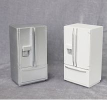 Холодильник для кукольной кухни двухстворчатый с морозильной камерой