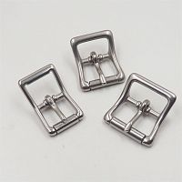 Пряжка 16-25 мм с роликом Сталь W022