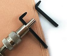 Сменный режущий элемент для канавкореза (грувера)