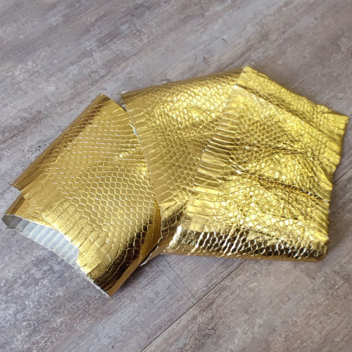 Кожа змеи натуральная 0,3 мм Золото | Галерея фото | Pava.pro Кожа змеи натуральная 0,3 мм Золото - фото товара