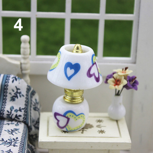 Лампа настольная для кукольного домика декоративная фото 4 Лампа настольная для кукольного домика декоративная фото 4