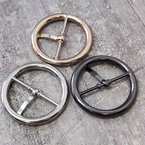 Пряжка 30 мм круглая c перекладиной Z 30 фото 3